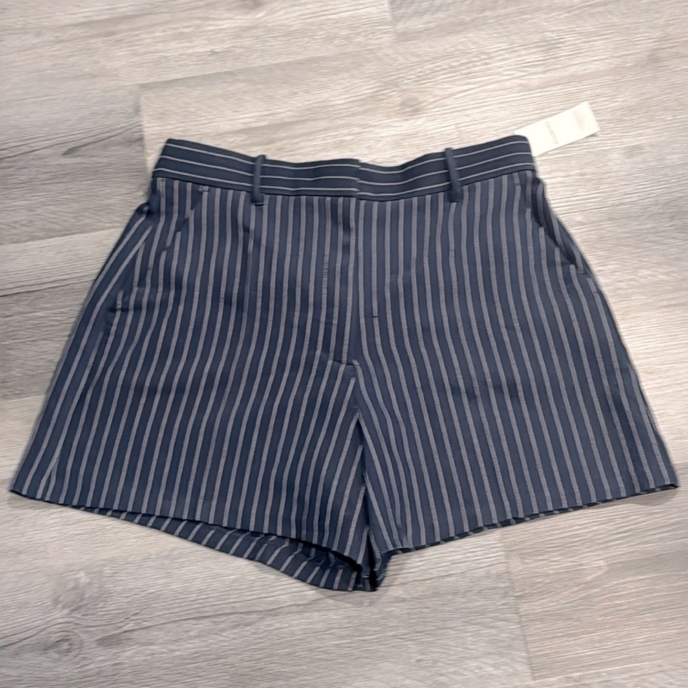 Abercrombie & Fitch Navy PinStriped Women's Shorts NWT